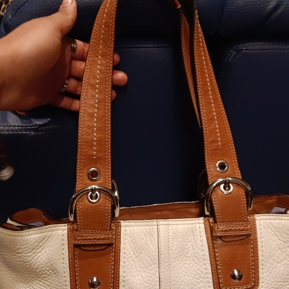 Vintage 2000s COACH Hampton Soho Satchel Purse White Saddle Leather Buckle - Picture 8 of 8